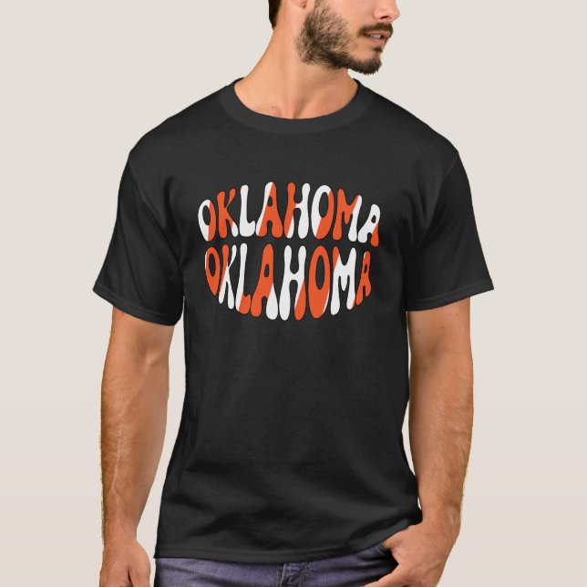 Camiseta Clássico Oklahoma Okla State Design de Estilo de U (Frente)