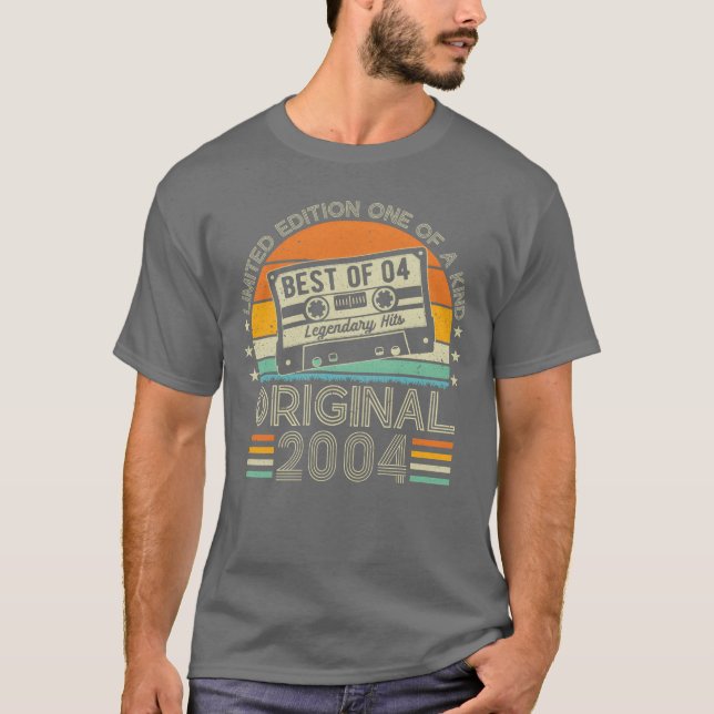 Camiseta Clássico Rock engraçado Vintage 2004 (Frente)