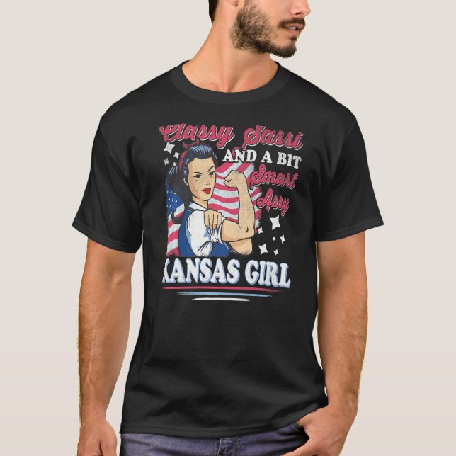 Camiseta Classy Sassi E Um Pouco Smart Assi Kansas Girl (Frente)