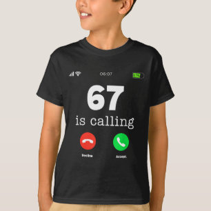 Camiseta Clic 67 Está Chamando Camiseta Divertida