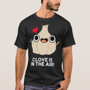 Camiseta Clove Está Na Arma De Alho De Alho De Alcance.