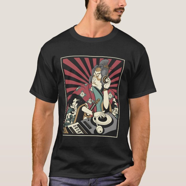 Camiseta Club Dj Japonês Samurai Warrior Armor Sword (Frente)