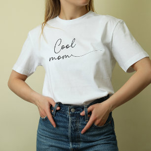 Camiseta Clube da Mamãe Moderna Bonita e Branca