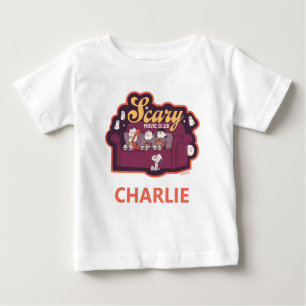 Camiseta Clube de Filme Assustador de Halloween no Sofá do