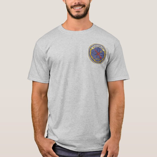 Camiseta Clube de Yatch do golfo de Tonkin (Frente)