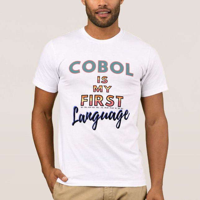 Camiseta Cobol é meu primeiro idioma na programação (Frente)