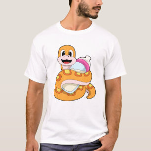 Camiseta Cobra com garrafa de bebê