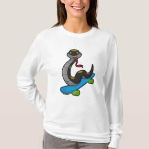 Camiseta Cobra como Patinador com skate