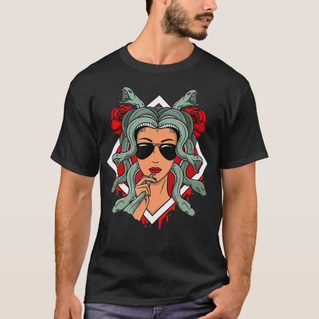 Camiseta Cobras Medusa Míthologia Grega Óculos de sol Rosas (Frente)