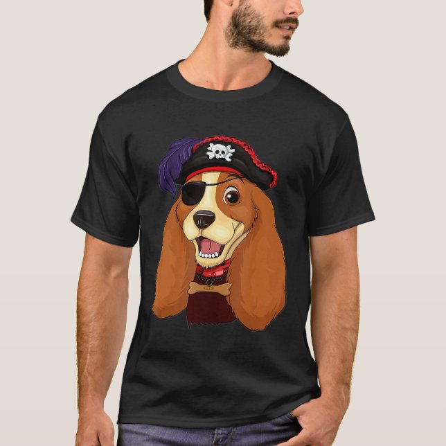 Camiseta Cocker Spaniel Pirata Crânio Crossbones Halloween  (Frente)