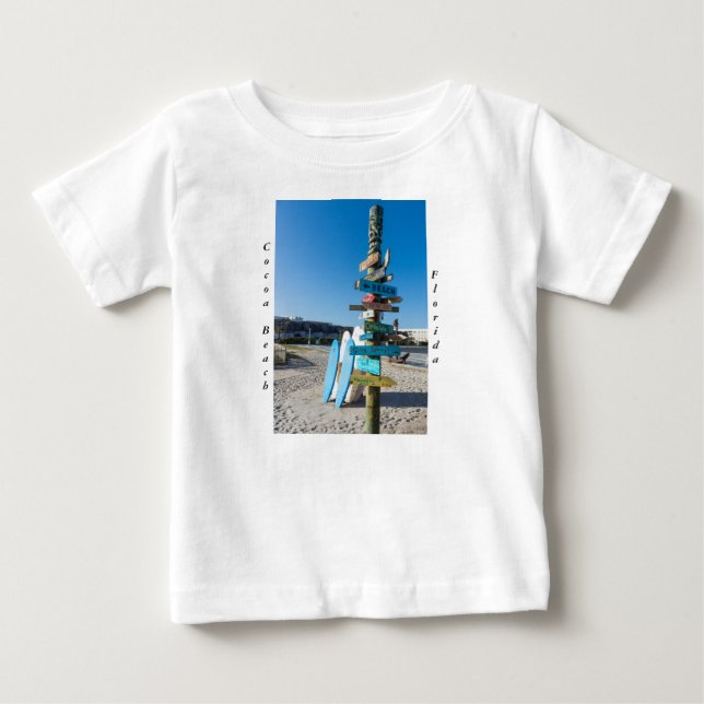 Camiseta Cocoa Beach Tiki Totem (Frente)