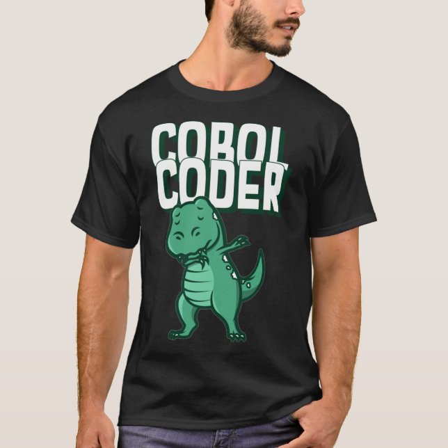 Camiseta Coder Coder Dinossauro Programador Essencial de Ca (Frente)