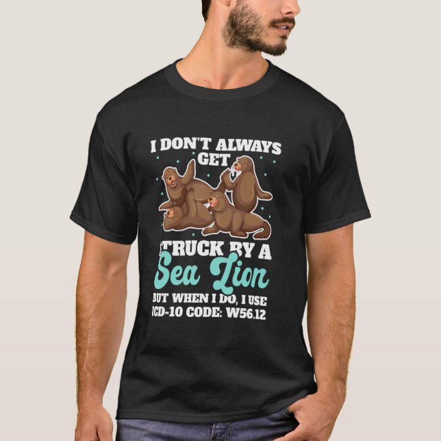 Camiseta Código ICD-10 W56.12 Medicamento de Codificação Mé (Frente)