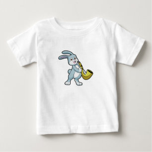 Camiseta Coelhinha em Música com Saxofone