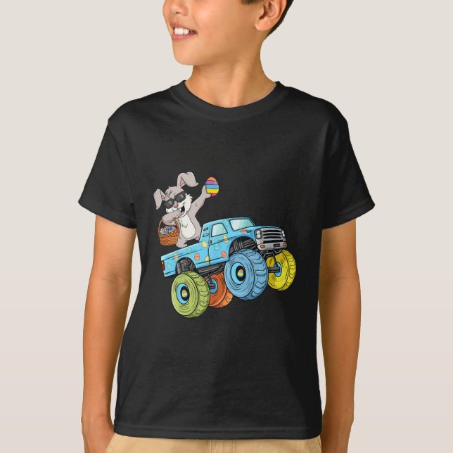Camiseta Coelhinho Dabbing Feliz Páscoa Caminhão Monstro Me (Frente)