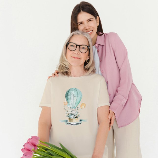 Camiseta Coelhinho de Páscoa bonito em um balão quente, tex (Criador carregado)