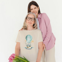 Camiseta Coelhinho de Páscoa bonito em um balão quente, tex