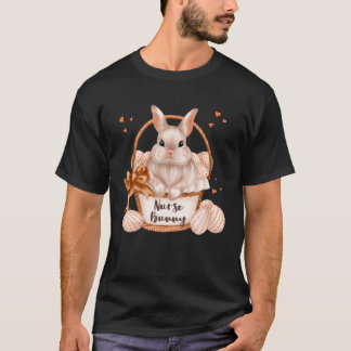Camiseta Coelhinho Enfermeira Laranja Doce Easter Rabbit no