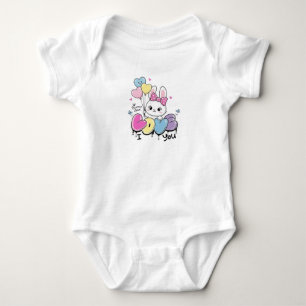 Camiseta Coelhinho Fofo "EU TE AMO" Corações Balõe