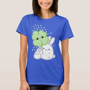 Camiseta Coelho branco bonito com trevo do kawaii