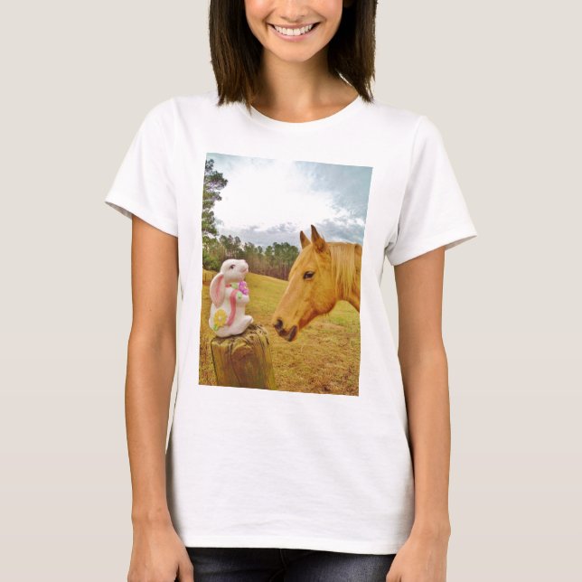 Camiseta Coelho branco e cavalo amarelo (Frente)