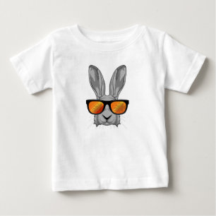 Camiseta Coelho com óculos escuros