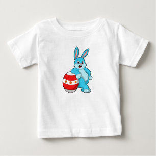 Camiseta Coelho com ovo de Páscoa