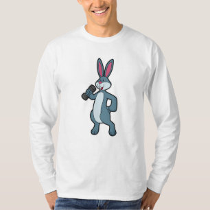 Camiseta Coelho em Fortalecimento com Dumbbell
