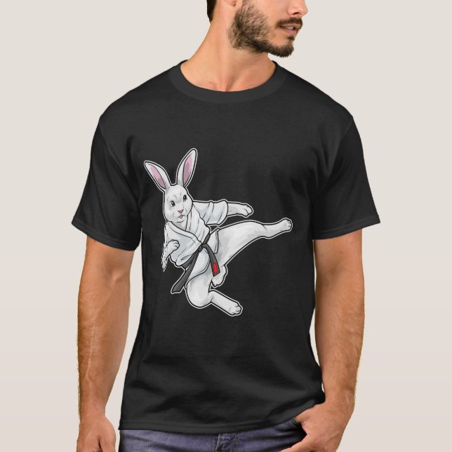 Camiseta Coelho Karate Artes Marciais (Frente)