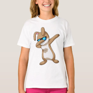 Camiseta Coelho no Hip Hop Dance Dab