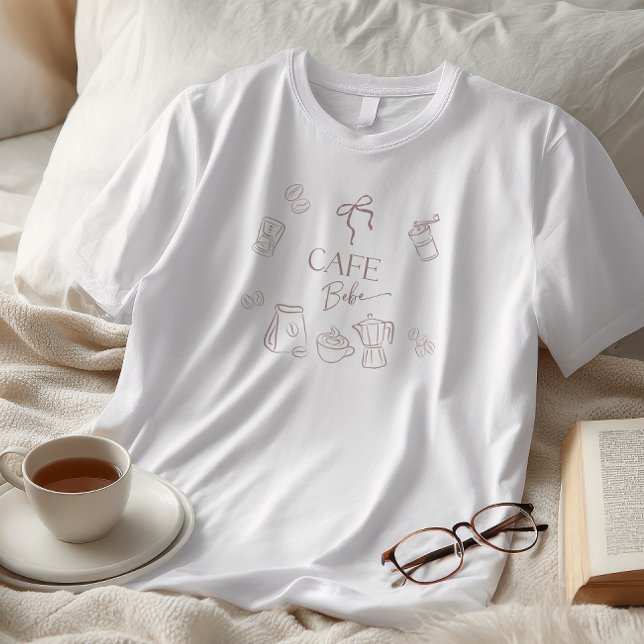 Camiseta Coffee Theme Cafe Bebe Brewing Bow Baby Shower (Criador carregado)