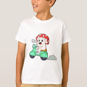 Camiseta Cogumelo como Biker com Patinete.PNG