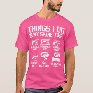 Camiseta Coisas Que Eu Faço Em Meu Tempo De Sobrevivência,