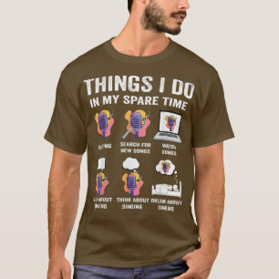 Camiseta Coisas que faço no meu tempo livre cantando jogado