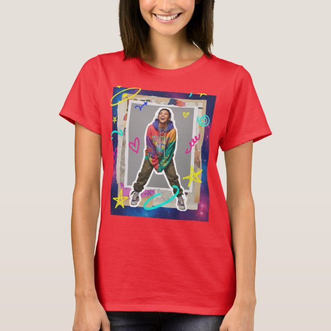 Camiseta Colagem de Alegria Cósmica (Frente)