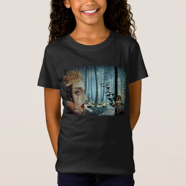 Camiseta Colagem Única Superreal Gótica Rainha Triste de Co (Frente)
