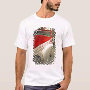 Camiseta Coleção de carros na Fundação Liberace e