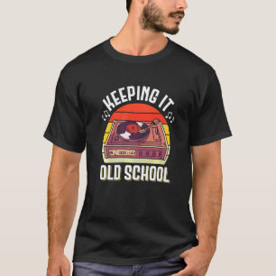 Camiseta Coleção de Discos de Vinil Mantendo o Estilo Antig