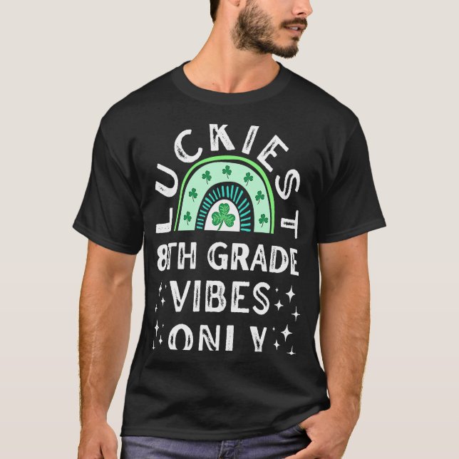 Camiseta Colégio Luckiest do 8º ano Vibes St Patricks (Frente)