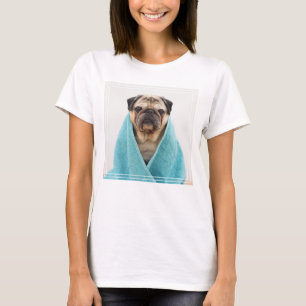 Camiseta Colocar em uma toalha