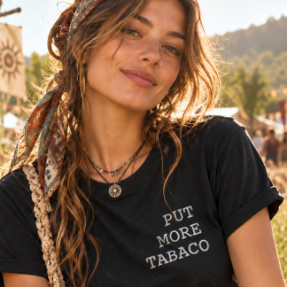 Camiseta Coloque Mais Tabaco Divertido Português