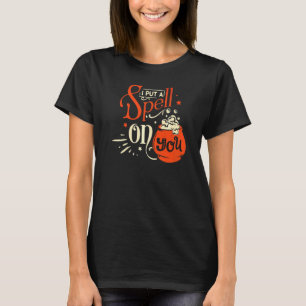 Camiseta Coloquei Um Feitiço Em Você Mulheres Bruxa Hallowe