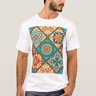 Camiseta Colorida azulejo de retalhos: Motivos islâmicos.