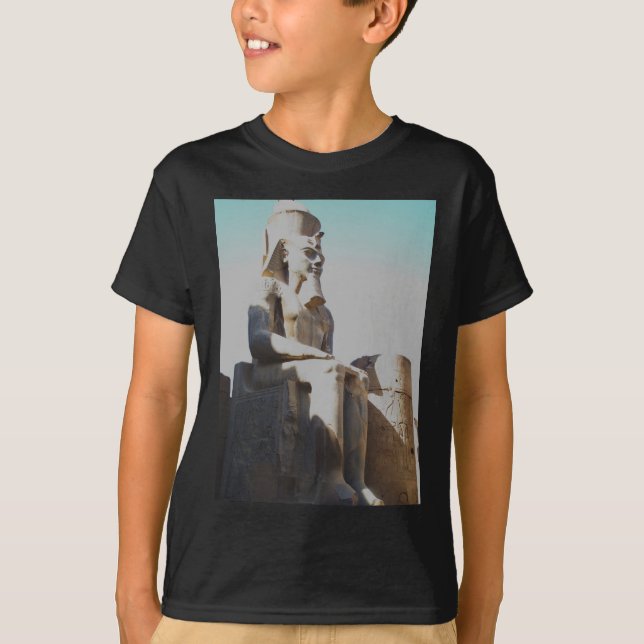 Camiseta Colosso de Ramesses II - Templo de Luxor (Frente)