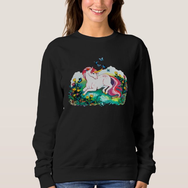 Camiseta Colourful unicorn lying on a flower filled area (Frente)
