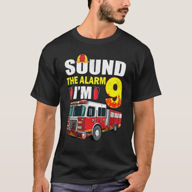 Camiseta Com 9 anos, é o meu quarto aniversário. (Frente)
