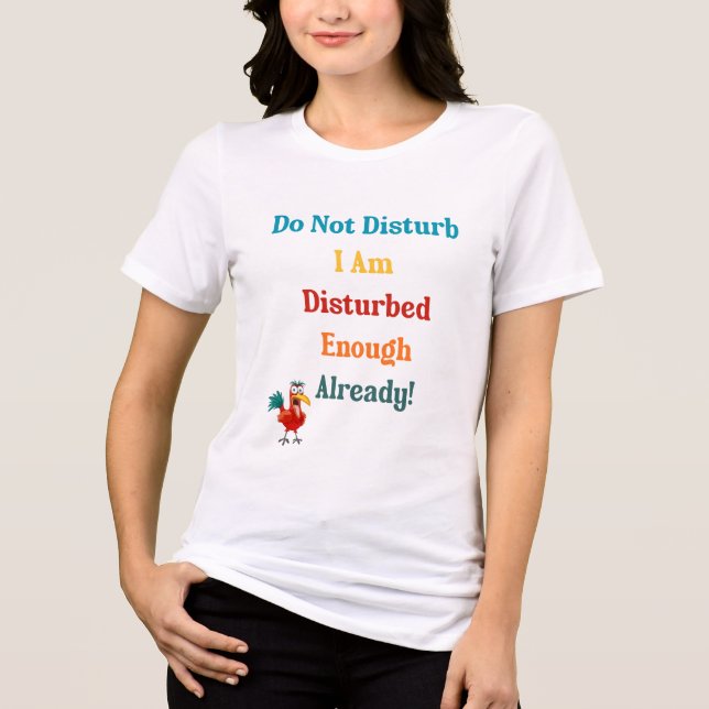 Camiseta com citação de palavras coloridas engraça (Frente)