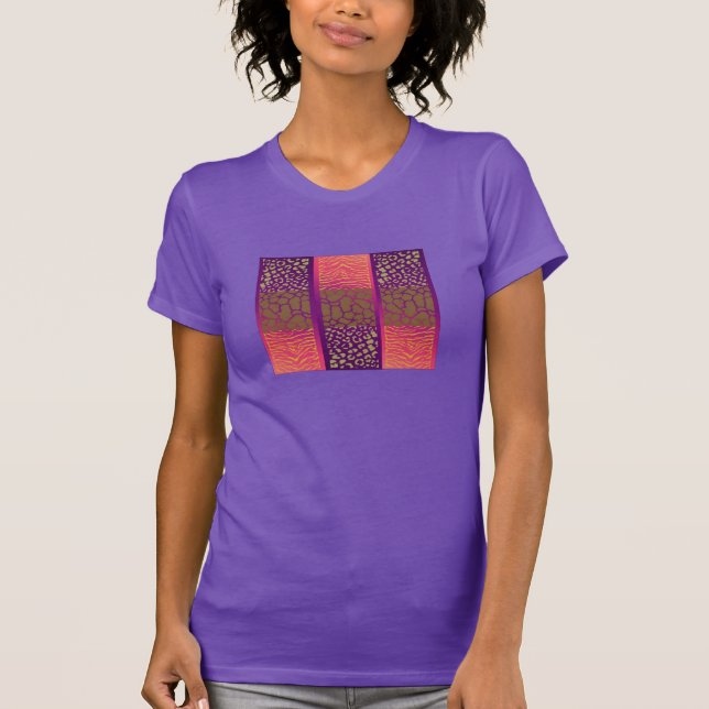 Camiseta com Estampa de Animais da Savana (Frente)