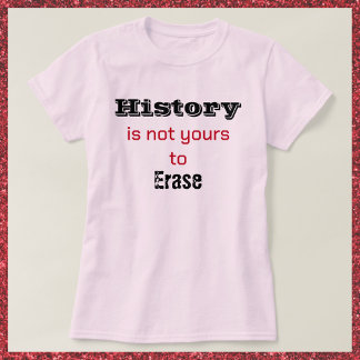 Camiseta com Fonte Preta e Vermelha - História Não