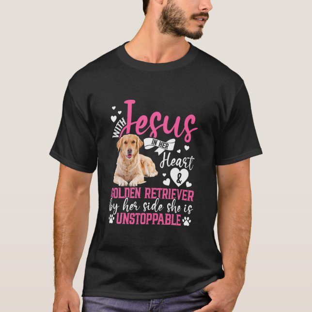 Camiseta Com Jesus Em Seu Coração E Ouro Retriever (Frente)